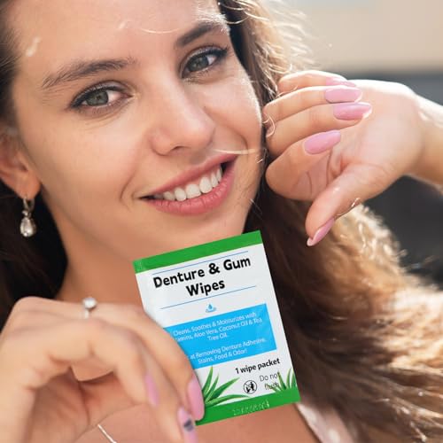 Timgle 200 Pcs Denture Cleaning Wipes Refreshes Gums Deep Cleaning Wipes for Remove Denture Adhesive, Food Debris, Stains and Odor